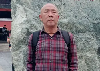 河南新乡63岁男子徒步南太行失联4个月 家属重启搜救全网悬赏寻人：寻获活人10万元，找到遗体1万元
New