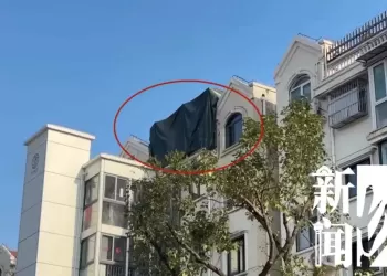 业主拨打12345实名举报后，隐私秒泄并遭威胁！