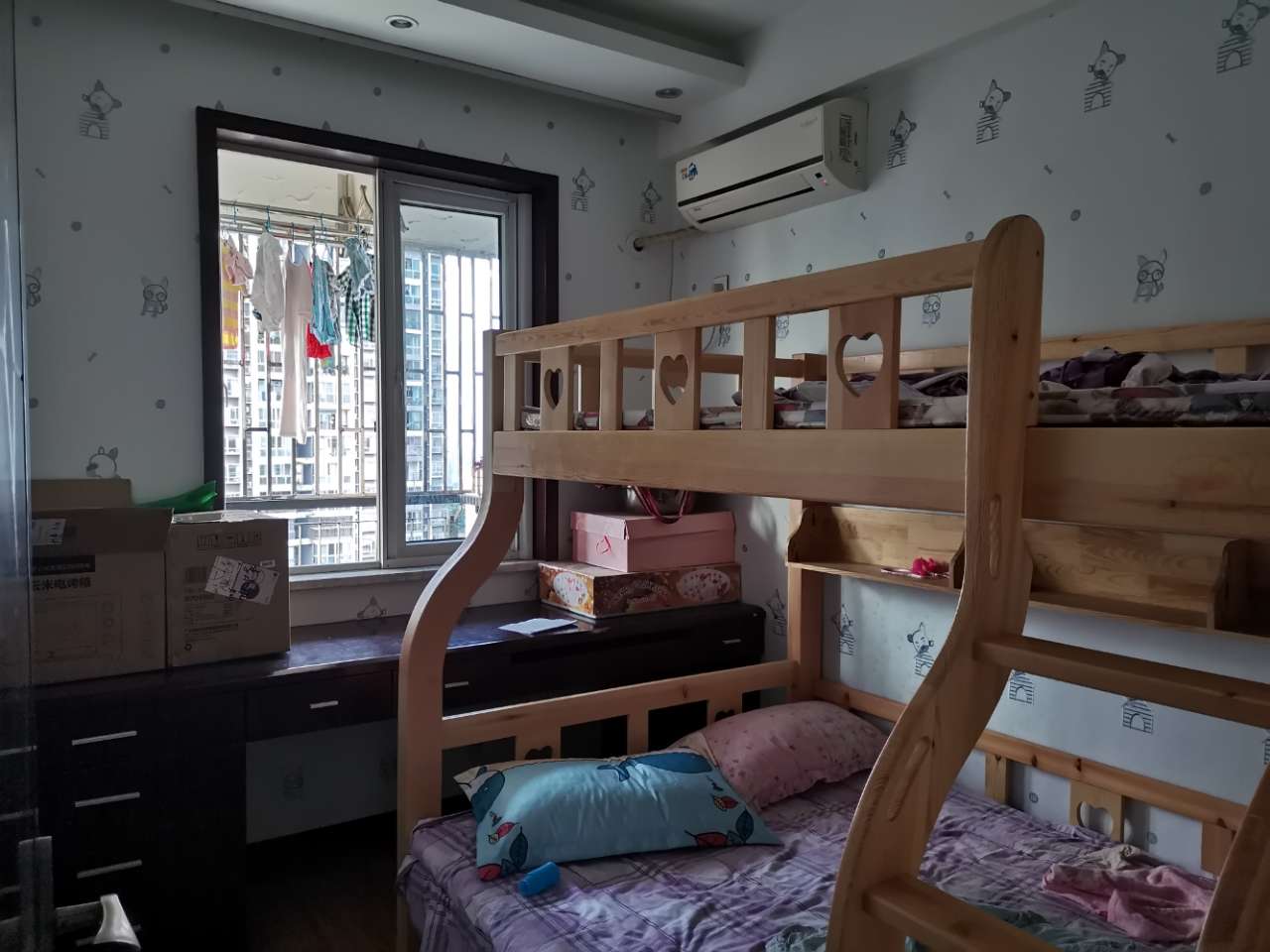231747avh15qqmmqzamapr.jpg