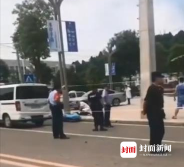 四川中江男子离婚路上“杀妻” 邻居：凶手常年在外打工，给人印象老实巴交-4.png