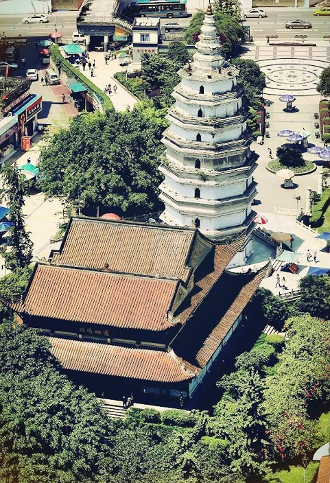 泸州专属屏保，被定格的城市光影-3.png