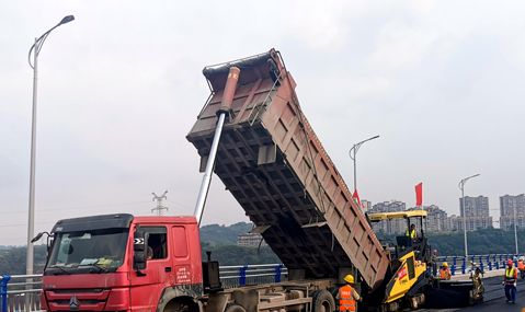 9月30日前通车！泸州长江大桥进入最后冲刺阶段-2.png