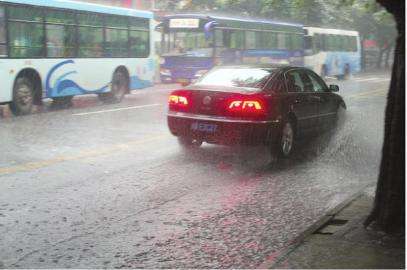 未来4到5天泸州有小到中雨！最高气温维持在22-26℃-2.jpg
