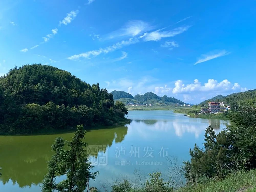 泸州唯一！叙永再添旅游“新名片”：摩尼镇获“四川生态气候标志”授牌-3.jpg