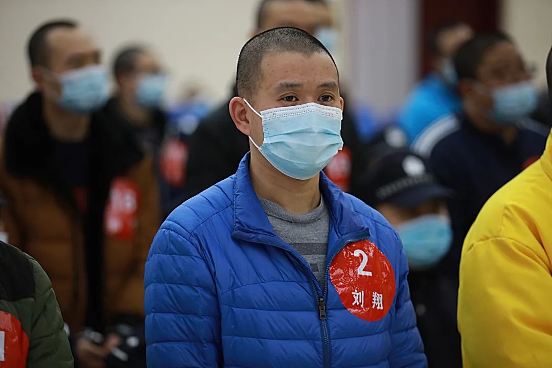 组织领导者获刑25年！泸州47人黑社会性质组织犯罪宣判！-7.jpg
