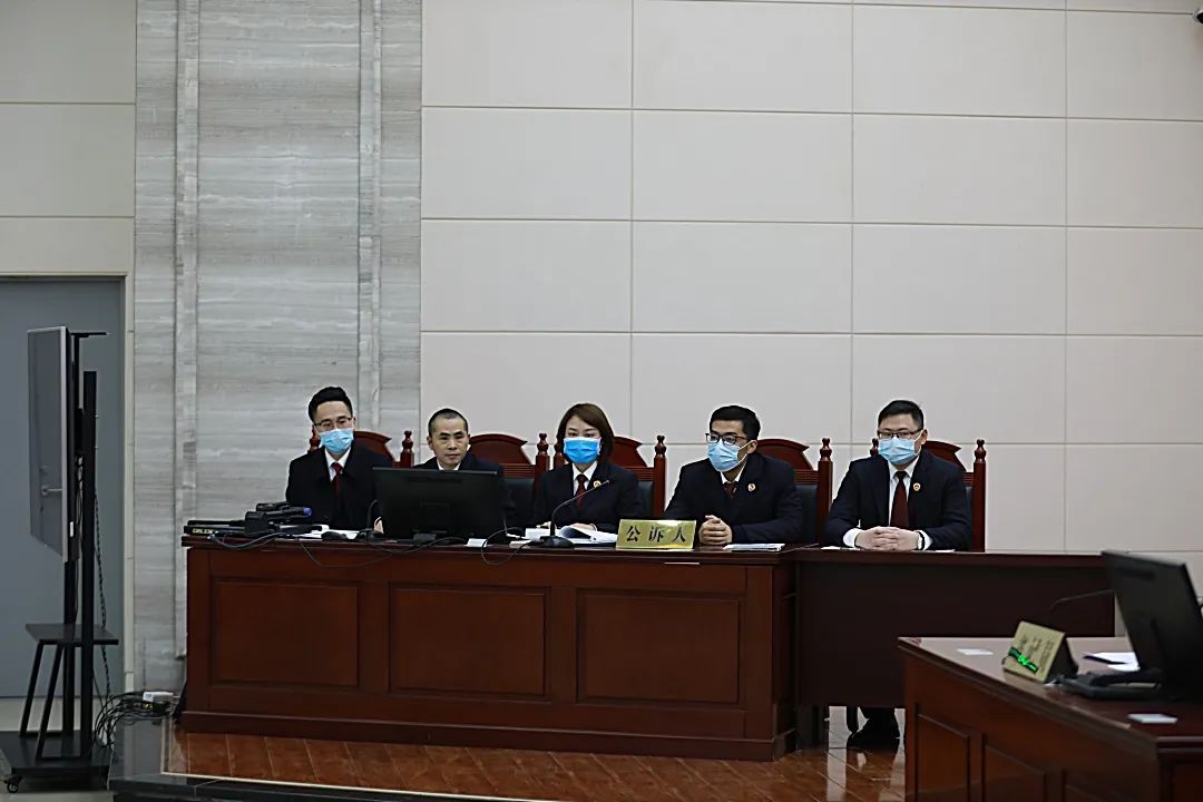 组织领导者获刑25年！泸州47人黑社会性质组织犯罪宣判！-3.jpg