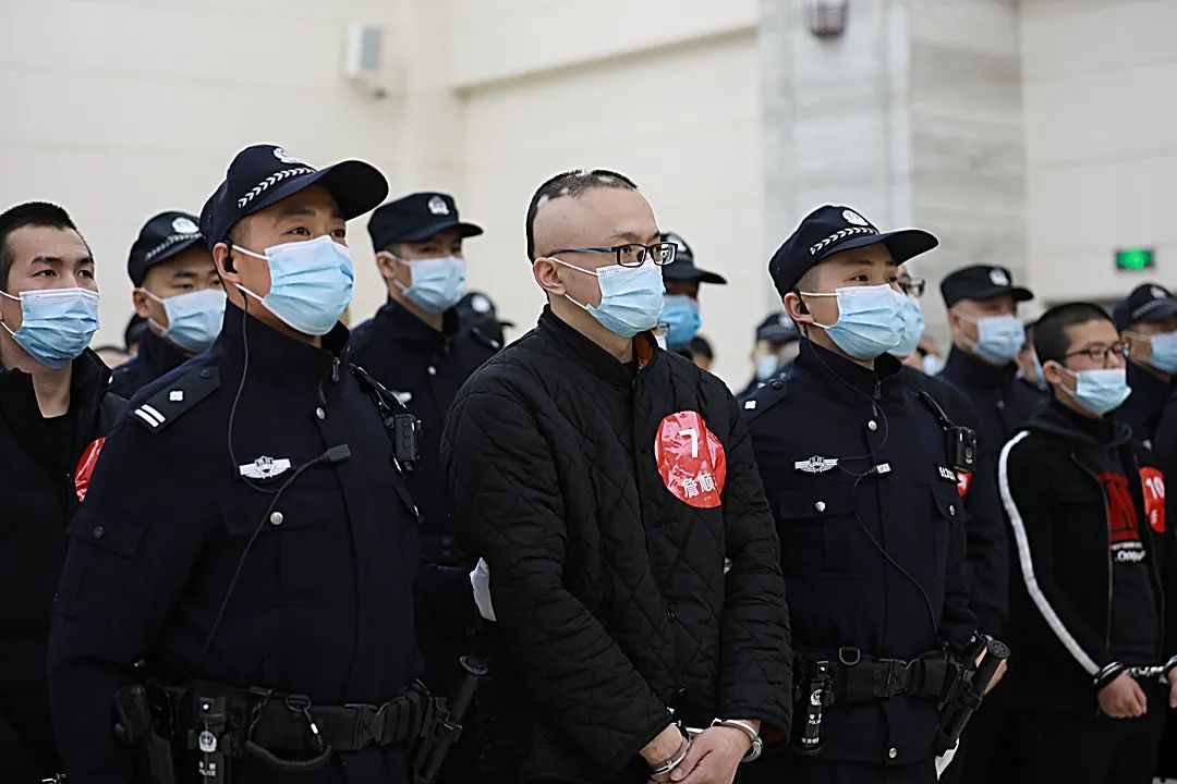 组织领导者获刑25年！泸州47人黑社会性质组织犯罪宣判！-14.jpg