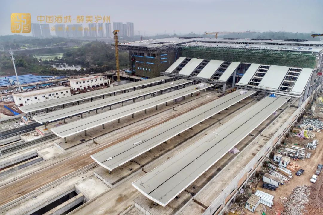 即将封顶丨快看，泸州高铁站建成这样了-4.jpg