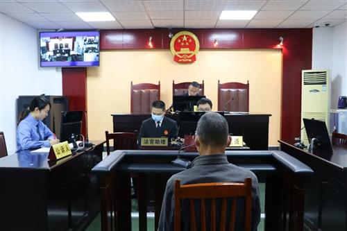 打公交司机一耳光被判8个月！泸州首例妨害安全驾驶罪案宣判-1.jpg