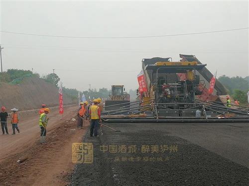 泸州至重庆将再添快速通道！预留公交站、停车区……-2.jpg