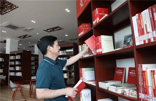 全省最大！泸州今天新开放一座24小时城市书房，地址就在……-5.jpg