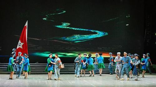 7月初首演｜泸州大型现代川剧《赤水河畔》完成首次带妆合成排练-7.jpg