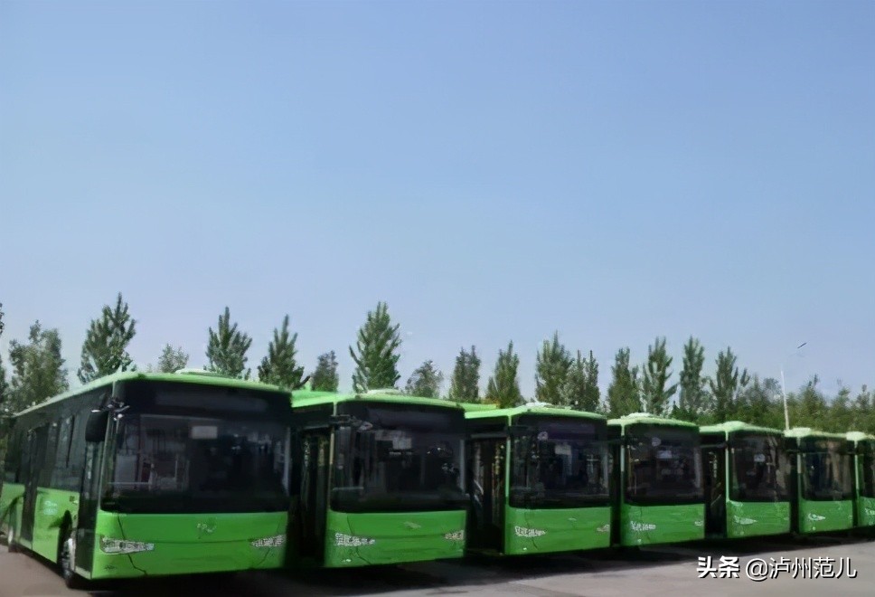 泸州城区10条公交线路直达高铁站-1.jpg