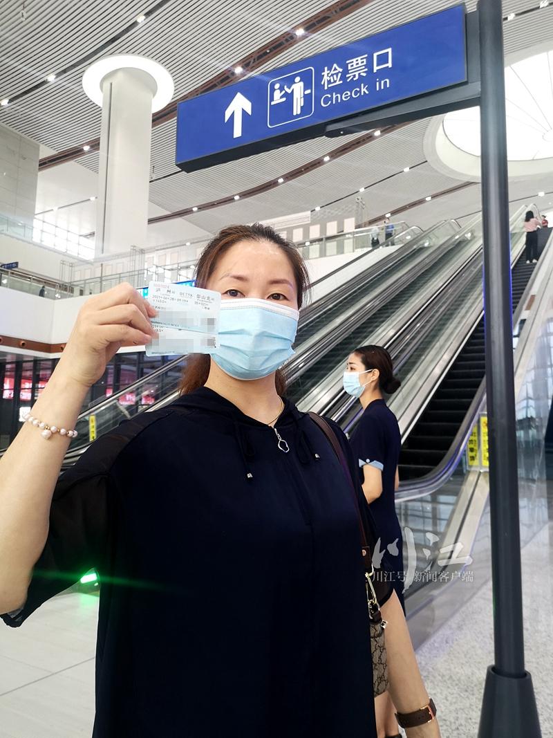 共同见证｜绵泸高铁内自泸段正式通车 泸州迈入高铁时代！-7.jpg