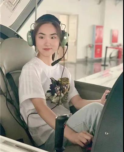 泸州18岁女孩考上空军飞行员！太厉害了！-2.jpg