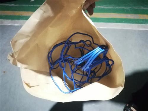 蒙面劫匪持刀威胁女子“不准喊”，8小时落网-10.jpg