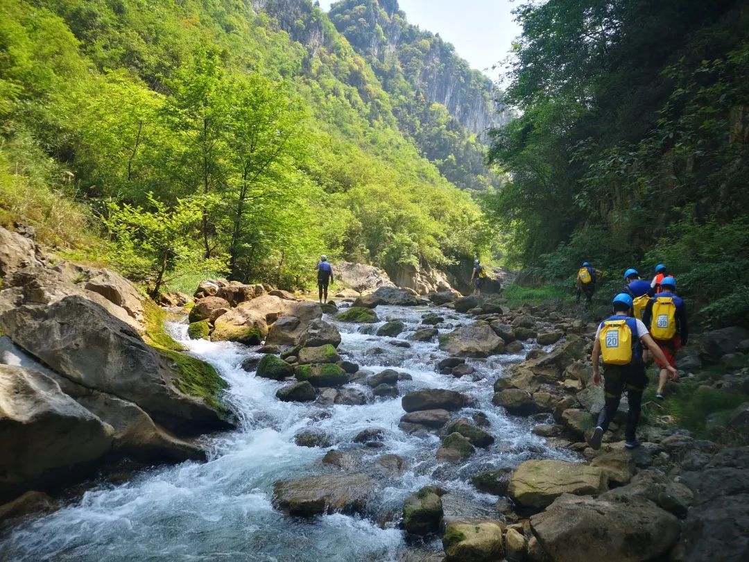 泸州人避暑去这里！漂流、溶洞、大峡谷…逃离炎夏，清凉又好耍！ ... ...-2.jpeg