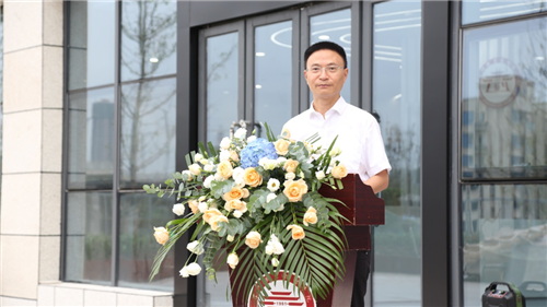 泸州职院多个基地揭牌，将打造科技创新综合体！-1.jpg