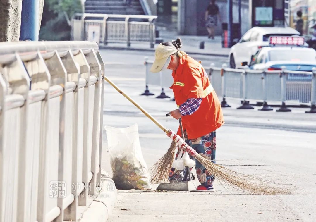 国家卫生城市复审，泸州顺利通过暗访！-5.jpg