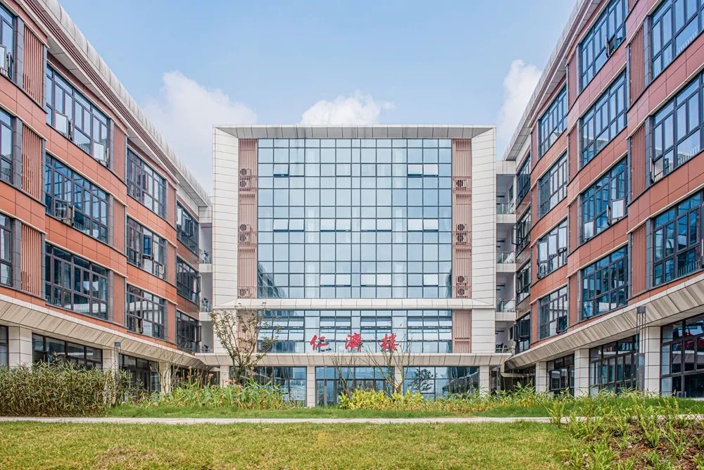 祝贺！西南医科大学获批成为博士学位授予单位-6.jpg