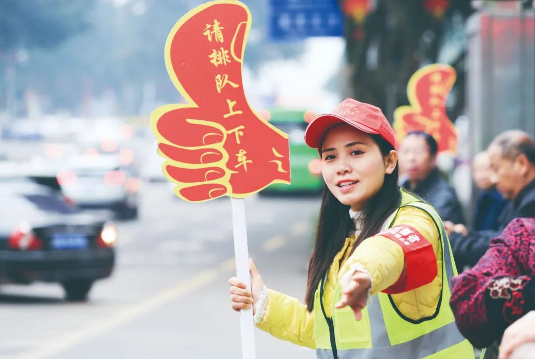砥砺奋进的五年丨醉美泸州，畅饮文明这杯酒-4.jpg