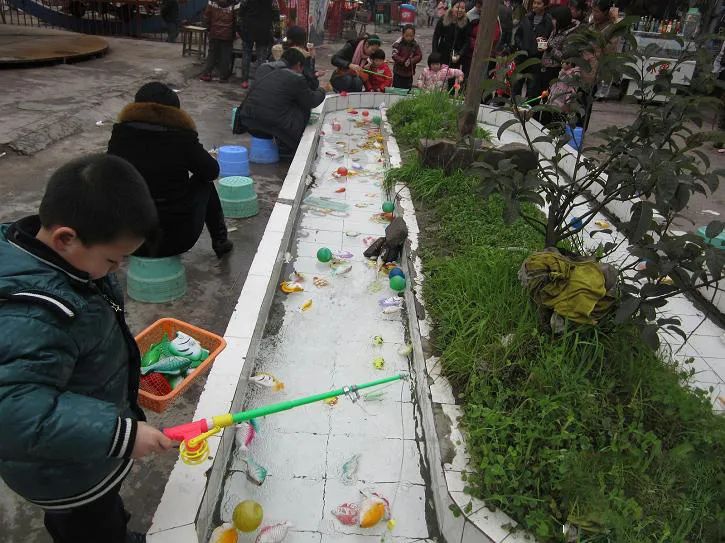 属于泸州合江80后、90后的滨江路游乐园，你还记得吗？-3.jpg