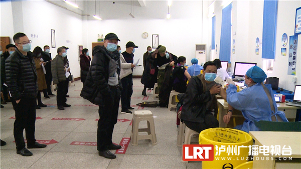 一起苗苗苗~泸州新冠疫苗加强针已接种超40万剂！-1.jpg