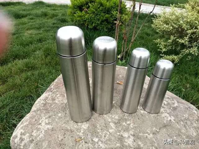 “夺命保温杯”屡次遭央视曝光，热水变“毒水”，大家应警惕对待！-2.jpg