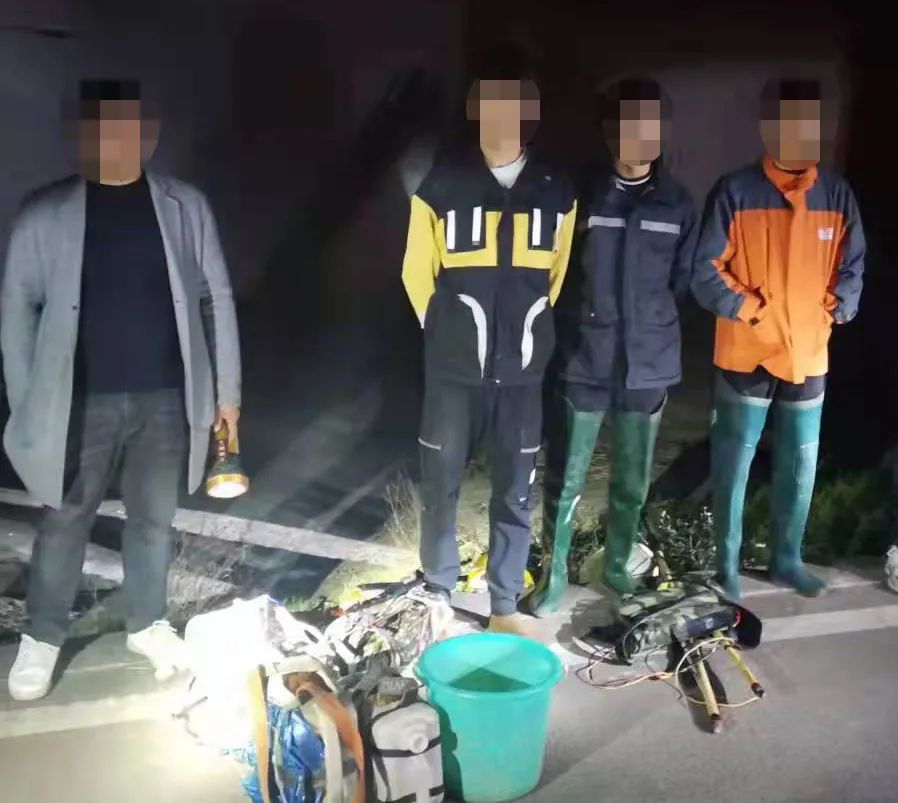 办“满月酒”还能这样省钱？泸州4人迷惑操作得不偿失……-1.jpg
