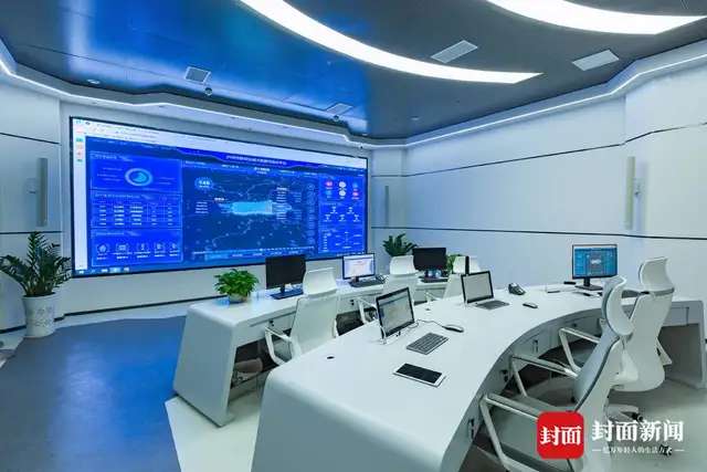 四川泸州：智慧停车让车位真正“活”起来-2.jpg