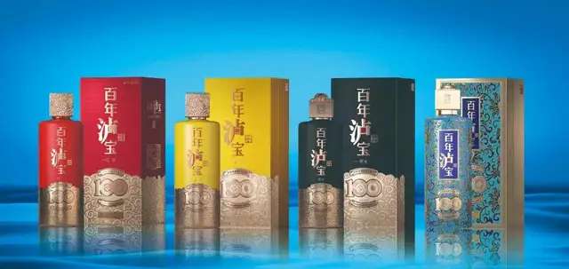 九位白酒专家为泸州泸香型“百年泸宝”鉴评-3.jpg