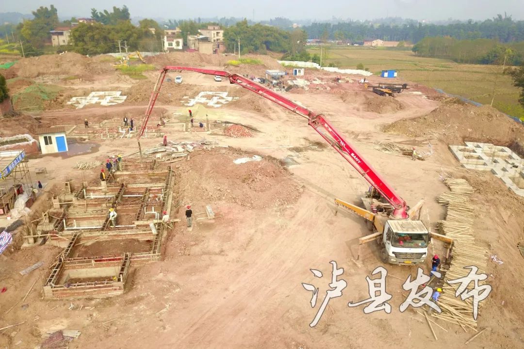 预计年内完工，泸州泸县又一个新村聚居点全力建设中-2.jpg