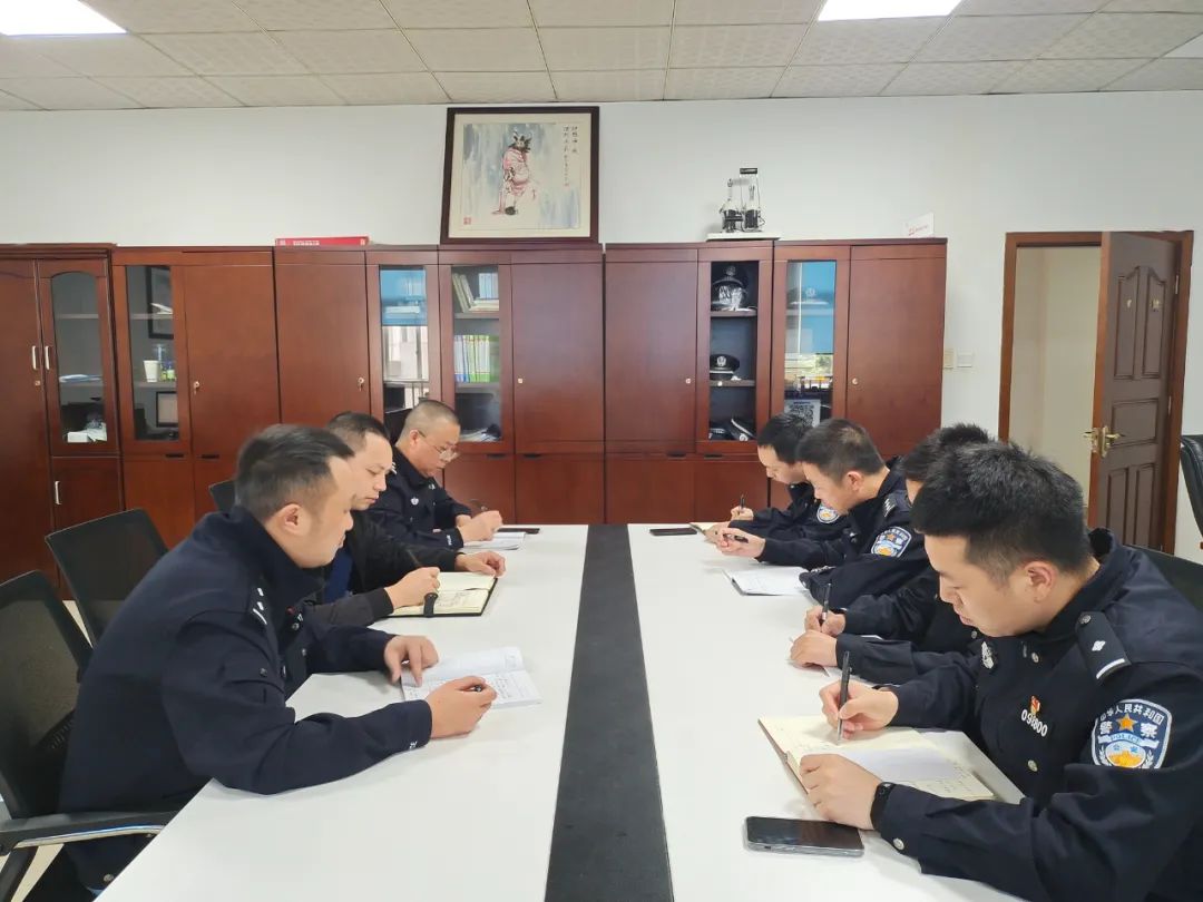 泸州人速看：“一卡双吃”涉案1.3亿，案中案惊爆“黑吃黑”-5.jpg