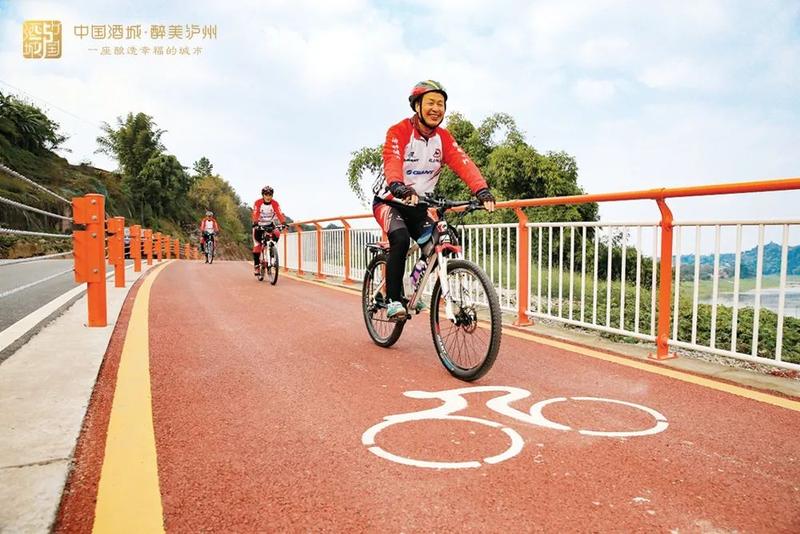 计划再投资3000余万元！泸州这条“最美农村公路”将有夜间灯光秀-2.jpg