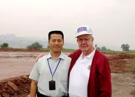 中国最靠近长江的机场：功成身不退-4.jpg