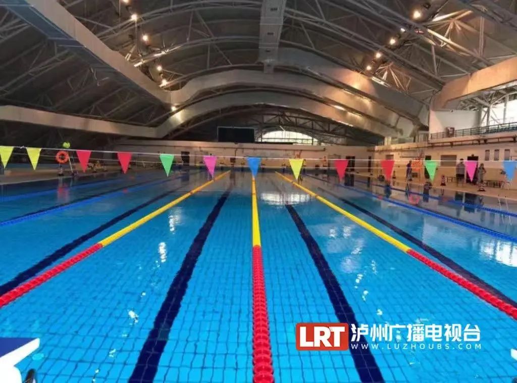 夏日炎炎“浪”起来，泸州主城区这些游泳池已开放-3.jpg