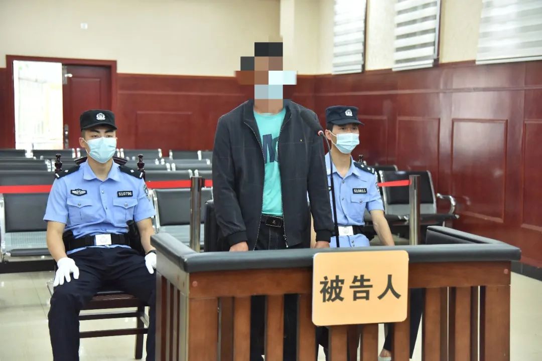 泸州叙永一男子，酒驾+开车通视频，出事了还想找人顶包，结果...-4.jpg