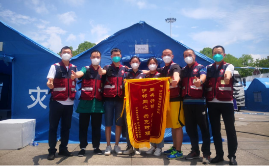 69人，泸州市援邻水核酸检测应急支援队回泸-1.png