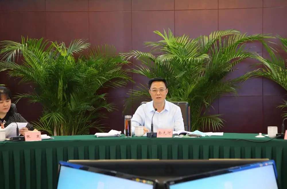 泸州市海绵城市建设暨城市更新行动推进会召开-2.jpg