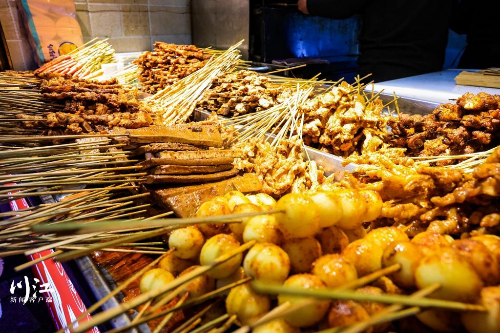 烟火泸州丨超强泸州美食地图！搭着公交车就可以吃个爽~-2.jpg