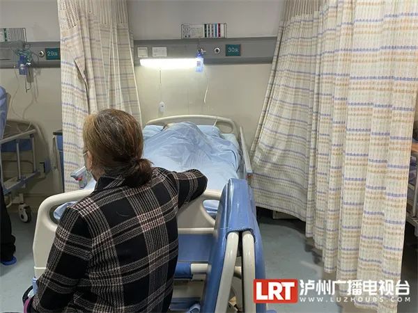 精心救治！泸州103岁新冠感染患者病情逐渐好转-3.jpg