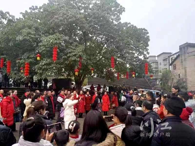 热热闹闹民俗味 过新年，合江尧坝古镇好戏连台-3.jpg