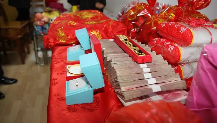 一女子结婚7天就离婚了，因为丈夫的38万彩礼是从各个网络平台借贷来的-1.jpg