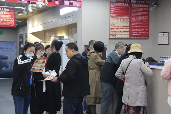 终于来了！万众期待！泸州汇通电器万达店盛大开业！-8.jpg