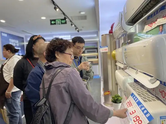 终于来了！万众期待！泸州汇通电器万达店盛大开业！-11.jpg