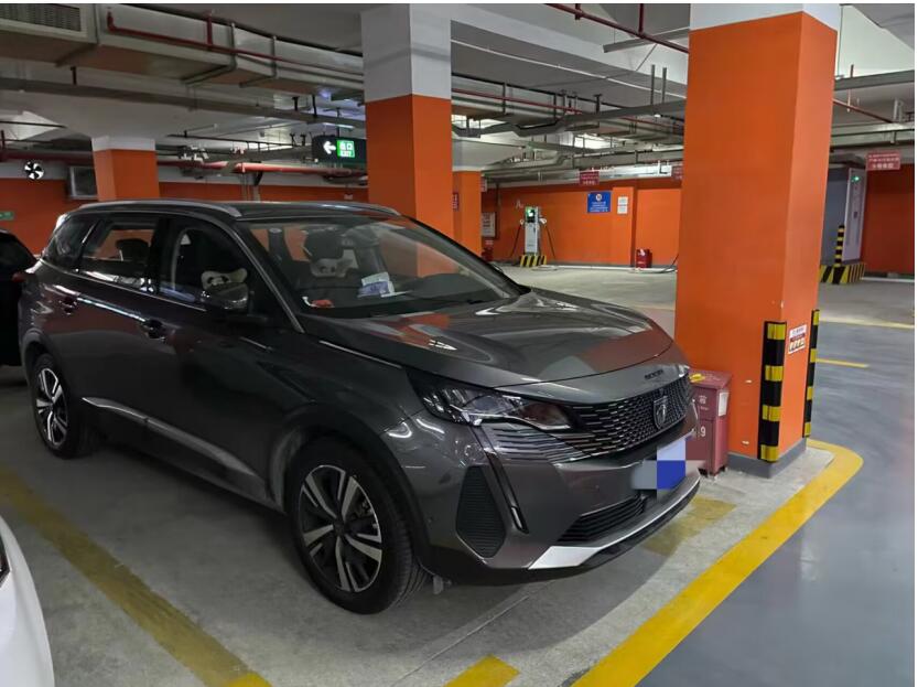 纯家用需要，东风标致新5008用车作业-1.jpg