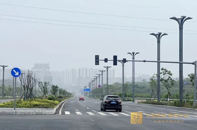 正式通车！从泸州城西出发，约10分钟到方山-3.jpg