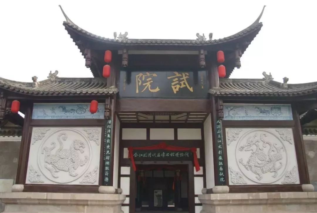 甜甜甜！泸州这对秀恩爱的陶俑登上新华网！-3.jpg