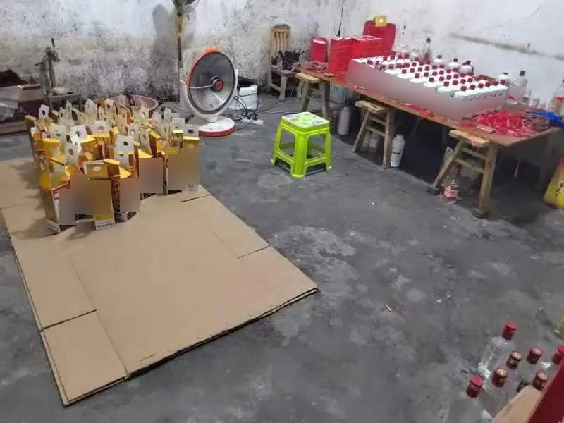 黑心！涉案金额680万！1359瓶白酒全是假货！泸州警方查获...-7.jpg