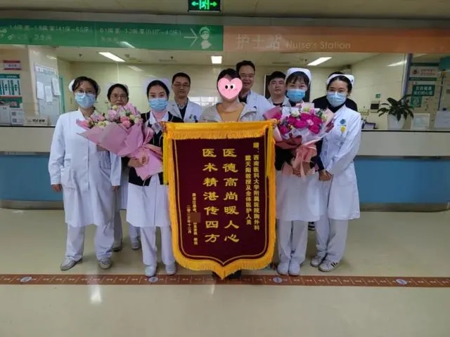 治不了病就当旅游！一家四口飞越3000多公里到泸州求医倍感温暖！-1.jpg
